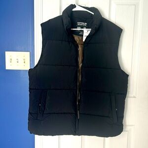 NWT Cotton On water repellent adult large black puffy vest